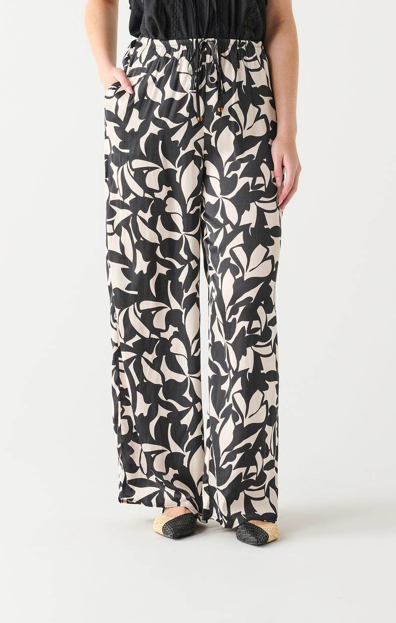 Great Plains Evening Crepe Tailored Trouser Christmas Rose - Renee's