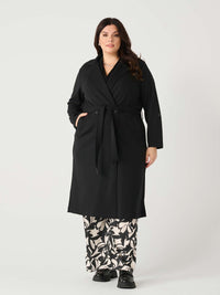 The Vivienne Curve Trench