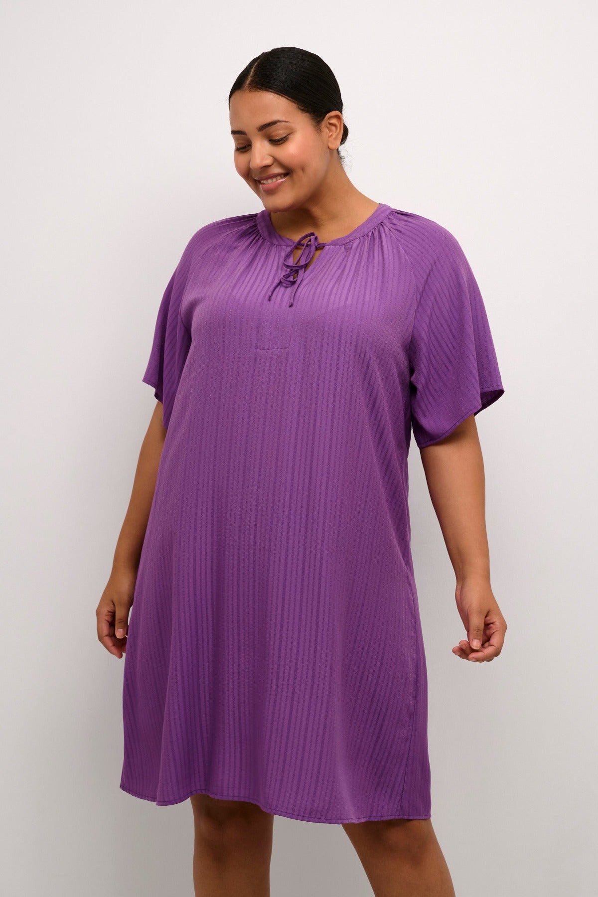 The Danielle Curve Dress- Bright Purple