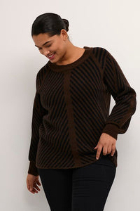 The Lark Curve Knit Pullover