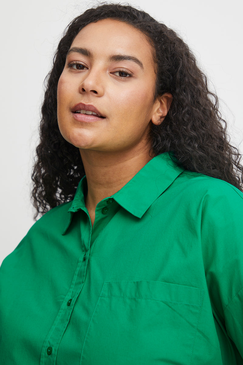 The Edith Curve Blouse in Green