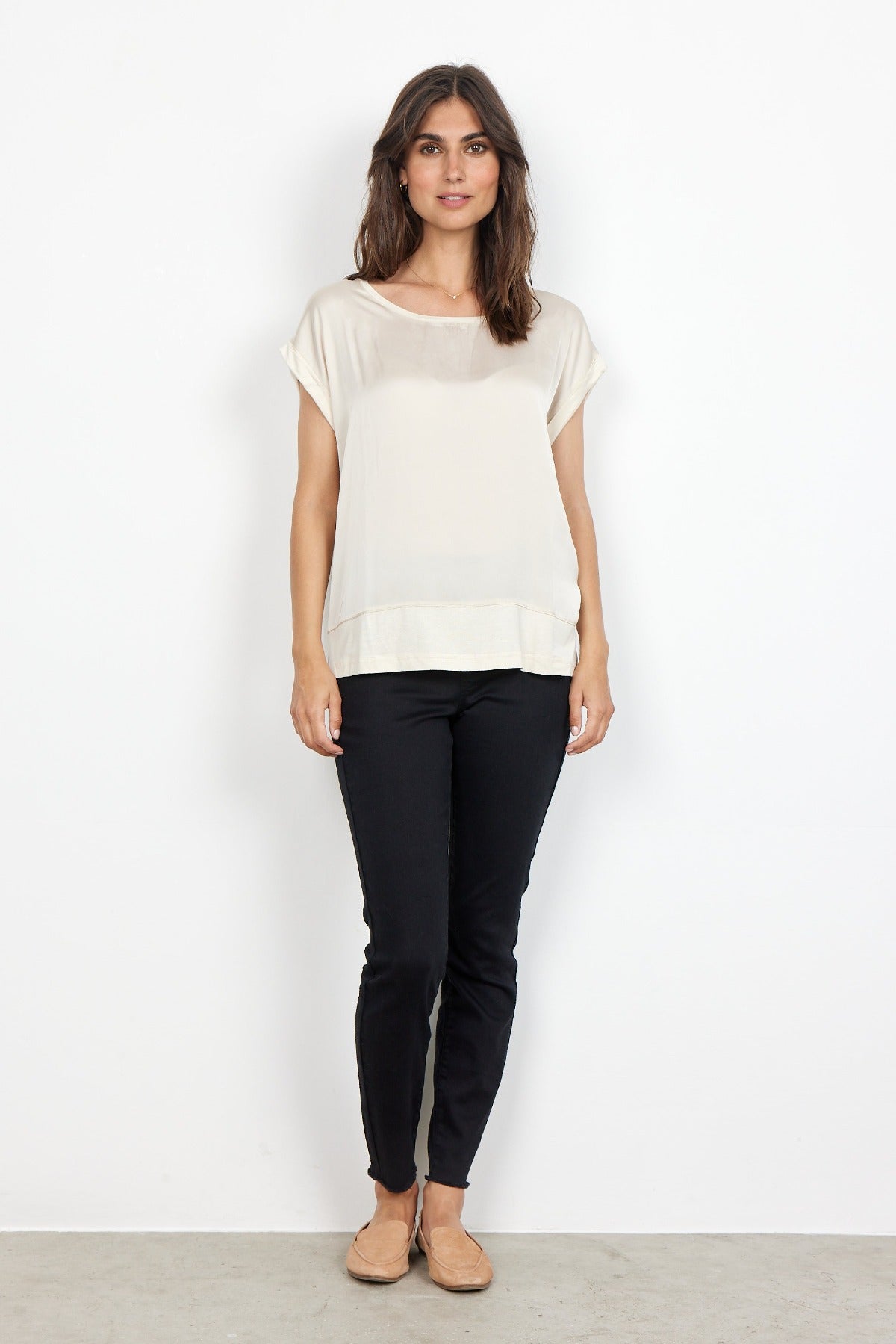The Thilde Top in Cream