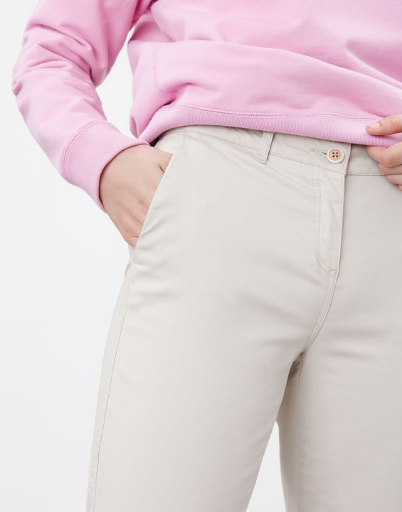 The Hersford -Relaxed Fit Chino